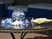 hawaiian flower vase for wedding centerpeice